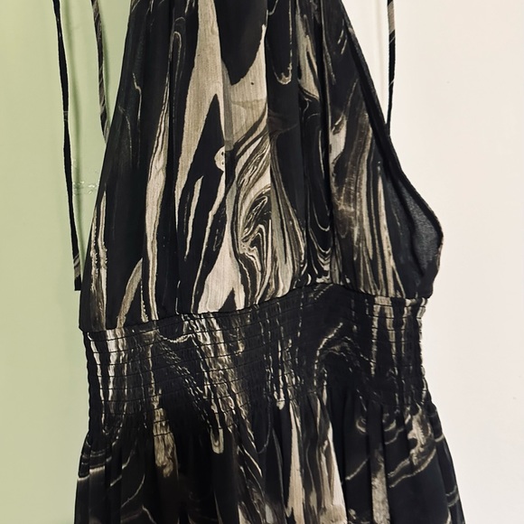 Petite Dress from Banana Republic - Picture 5 of 7